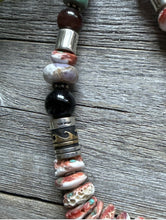 Load image into Gallery viewer, Tommy &amp; Rosita Singer T R Sterling Silver Red Spiny Oyster Bead Necklace 28”