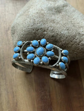 Load image into Gallery viewer, Native American Sterling Silver Blue Turquoise Cluster Cuff Bracelet RB