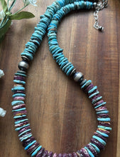 Load image into Gallery viewer, Sterling Silver Graduated Purple Spiny Oyster Turquoise Pearls Bead Necklace 18”