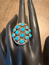 Load image into Gallery viewer, Navajo sterling silver turquoise cluster ring size 9
