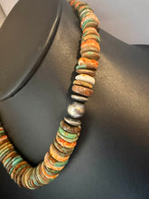 Load image into Gallery viewer, Sterling silver graduated green turquoise spiny oyster necklace