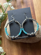 Load image into Gallery viewer, Sterling Silver Blue Turquoise Bead W Pearls Loop Hoop Earrings.