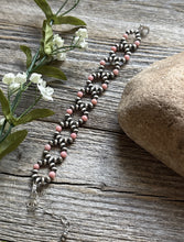 Load image into Gallery viewer, Floral Sterling Silver Pink Conch Pearls Bead Bracelet. 6.5 Inch