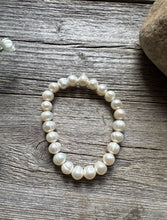 Load image into Gallery viewer, Freshwater Pearl 7 Inch Stretch Bead Bracelet Gift Southwestern