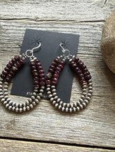 Load image into Gallery viewer, Sterling Silver Double Loop Purple Spiny Oyster Pearls Hoop Earrings.