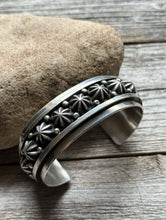 Load image into Gallery viewer, Navajo Native American Sterling Silver Star Stacker Cuff Bracelet H Happy Piasso