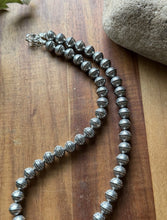 Load image into Gallery viewer, Sterling Silver 10mm Stamped Pearls Bead Necklace. 14 Inch