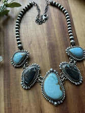 Load image into Gallery viewer, Navajo Sterling Silver Black Jack Kingman Turquoise Lariat Pearls Chain Necklace