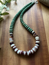 Load image into Gallery viewer, Sterling Silver Green Turquoise Purple Spiny Oyster Bead Necklace. 19 Inch