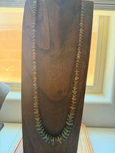 Load image into Gallery viewer, Sterling silver graduated green turquoise with spiny oyster bead necklace 34 in