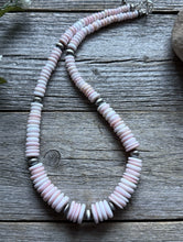 Load image into Gallery viewer, Sterling Silver Graduated Pink Conch Pearls Bead Necklace 18 Inch
