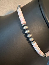 Load image into Gallery viewer, Sterling silver pink conch bead necklace 18inch