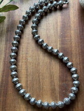 Load image into Gallery viewer, Sterling Silver 10mm Stamped Pearls Bead Necklace. 14 Inch