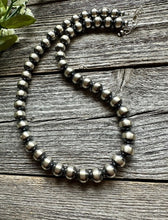 Load image into Gallery viewer, 10mm 18 Inch Striped Sterling Silver Oxidized Pearls Bead Necklace Southwestern