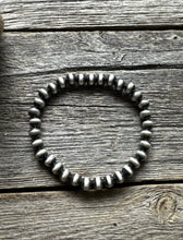 Load image into Gallery viewer, 6mm 7 Inch Stretch Sterling Silver Oxidized Pearls Bead Bracelet Southwestern