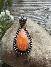 Load image into Gallery viewer, Native American Sterling Silver Orange Spiny Oyster Pendant H Happy Piasso