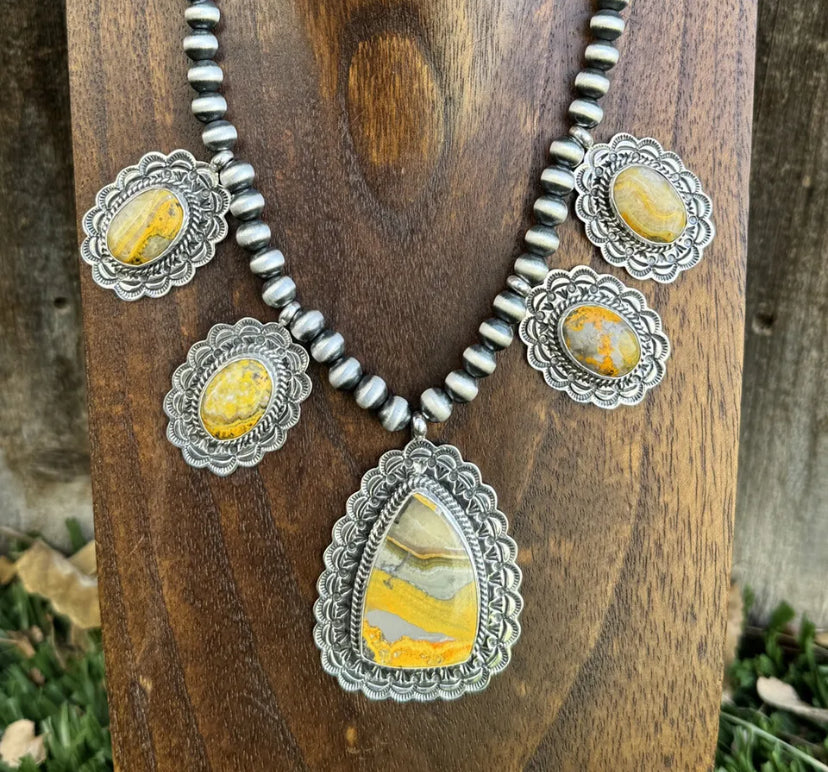 Sunshine Reeves 925 Sterling Silver Bumblebee Jasper Pearls Necklace Navajo