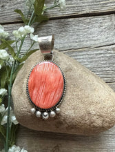 Load image into Gallery viewer, Native American Sterling Silver Red Spiny Oyster Pendant RY