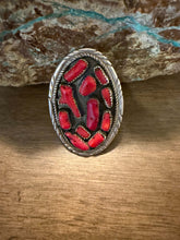 Load image into Gallery viewer, Navajo sterling silver red coral ring adjustable