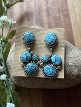 Load image into Gallery viewer, Native American Sterling Silver Kingman Spiderweb Turquoise Earrings Mary Ellen