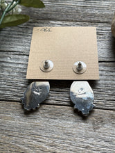 Load image into Gallery viewer, Navajo Sterling Silver Turquoise Purple Spiny Oyster Earrings LY