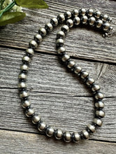 Load image into Gallery viewer, 10mm 16 Inch Striped Sterling Silver Oxidized Pearls Bead Necklace Southwestern