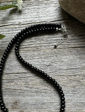 Load image into Gallery viewer, Southwestern 925 Sterling Silver Black Onyx W Pearls Bead Necklace. 18 inch