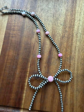 Load image into Gallery viewer, Sterling silver pink conch bow necklace 18 inch