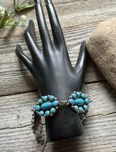 Load image into Gallery viewer, Navajo Native Sterling Silver Turquoise Cluster Chain Bracelet La Rose