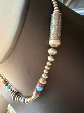 Load image into Gallery viewer, Sterling silver sleeping beauty spiny oyster necklace 18 inch