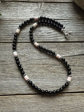 Load image into Gallery viewer, Sterling Silver Black Onyx Pink Conch Bead Necklace. 18 Inch Gift