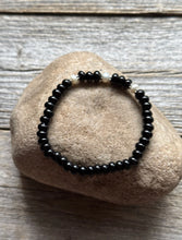 Load image into Gallery viewer, Black Onyx Freshwater Pearl 6.5 Inch Stretch Elastic Stretchy Bead Bracelet Gift