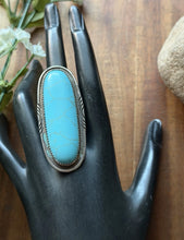 Load image into Gallery viewer, Vintage Old Pawn Navajo Sterling Silver Blue Turquoise Ring Size 7.5 Signed