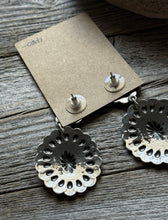 Load image into Gallery viewer, Navajo Native American Sterling Silver Stamped Handmade Earrings T O White