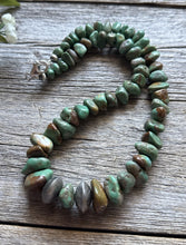 Load image into Gallery viewer, Sterling Silver Green Graduated Turquoise Nuggets Bead Necklace 18 inch