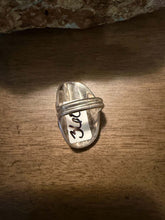 Load image into Gallery viewer, Navajo sterling silver turquoise cluster ring size 8