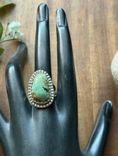 Load image into Gallery viewer, Vintage Old Pawn Navajo Sterling Silver Green Turquoise Ring Size 7
