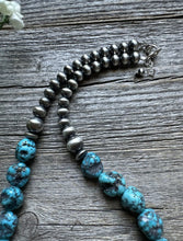 Load image into Gallery viewer, Sterling Silver Blue Kingman Turquoise Nuggets W Pearls Bead Necklace. 18 inch