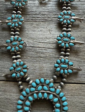 Load image into Gallery viewer, Vintage Navajo Sterling Silver Blue Turquoise Squash Blossom Pearls Necklace T
