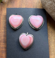 Load image into Gallery viewer, Navajo 925 Sterling Silver Pink Conch Earrings Pendant Set Signed Southwestern
