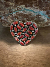 Load image into Gallery viewer, Navajo sterling silver adjustable red spiny oyster heart ring