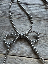 Load image into Gallery viewer, Bow Sterling Silver Multi Graduated Pearls Bead Necklace. 18 Inch. Gift