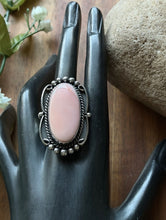 Load image into Gallery viewer, Navajo Handmade Sterling Silver Pink Conch Adjustable Ring Etta Enditto Gift