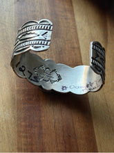 Load image into Gallery viewer, Navajo Native Sterling Silver Green Damele Turquoise Cuff Bracelet Maloney