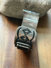 Load image into Gallery viewer, Navajo Native American Sterling Silver Black Onyx Row Cuff Bracelet D Delgarito