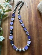 Load image into Gallery viewer, Sterling Silver Purple Charoite W Pearls Bead Necklace. 18 Inch Gift