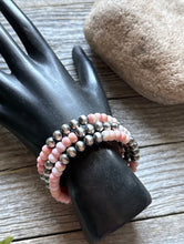 Load image into Gallery viewer, Sterling Silver Pink Conch Pearls Wrap Spiral Bead Bracelet
