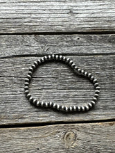 Load image into Gallery viewer, 4mm 7 Inch Stretch Sterling Silver Oxidized Pearls Bead Bracelet Southwestern