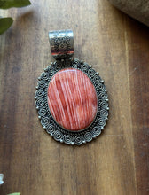 Load image into Gallery viewer, Native American Navajo Sterling Silver Orange Red Spiny Oyster Pendant Etta