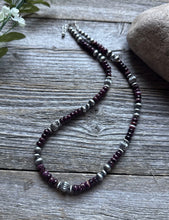 Load image into Gallery viewer, Southwestern Sterling Silver Purple Spiny Oyster Pearls Bead Necklace 18 inch